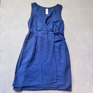 Patagonia Women’s Island Hemp Crossover Dress Sz 8 Navy Chambray Stripe Pockets